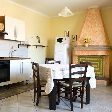 Casa Vacanza Da Luisa San Giovanni Suèrgiu Extérieur photo
